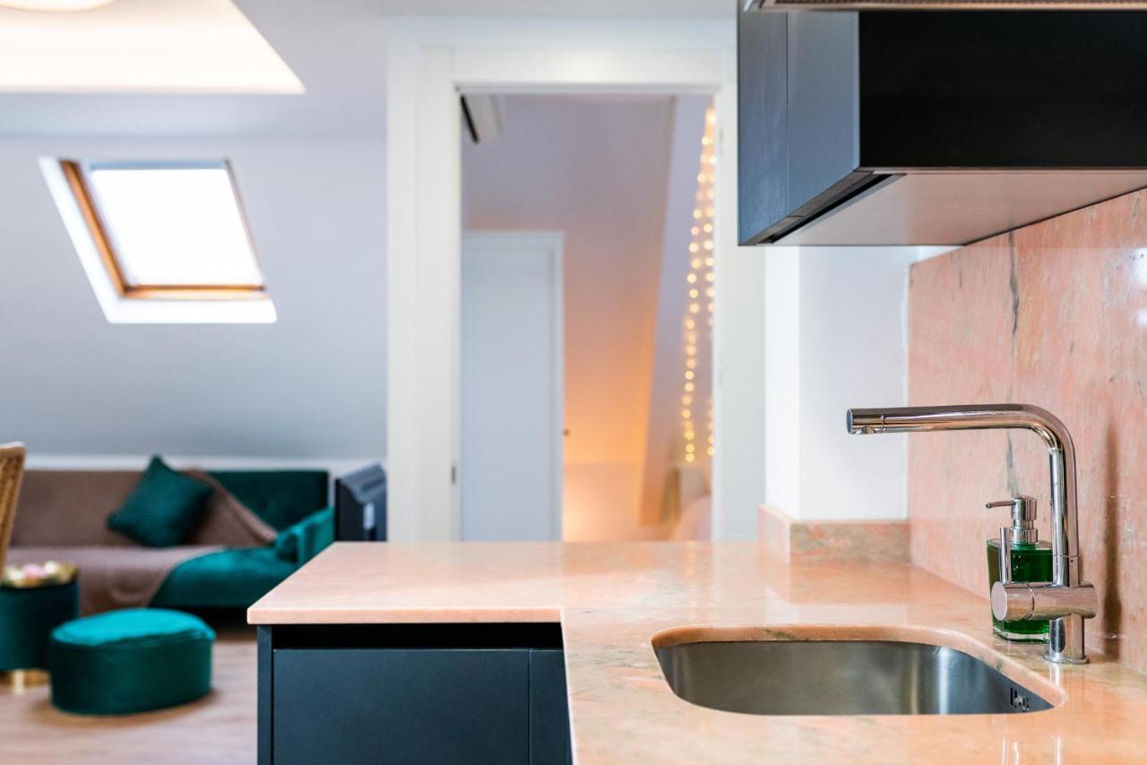 Wekey Homes Aben Humeya, Centro Granada Exteriér fotografie
